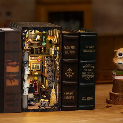 Magic Pharmacist Book Nook Kit